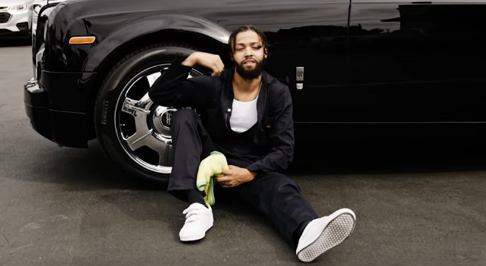 JoeeBilli Premieres 'Feel Like This'