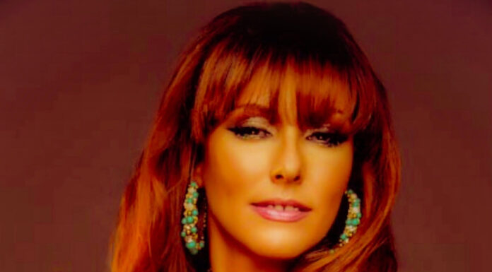 Pop-Soul Chart-topping Recording Artist ARIKA KANE Releases Her New Single, “I LOVE YOU”