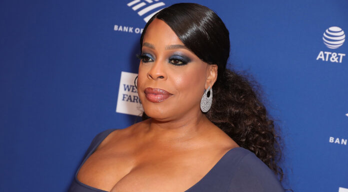 Niecy Nash and Reno 911! Co-stars Donate $10K to George Floyd’s Family