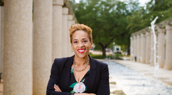 EnStyle with Klearly Kristen, Features Entrepreneurs Sharing Business Tips