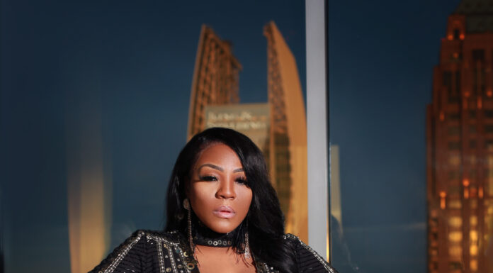 Bi-Lateral Amputee, Single Mother, with a GED Takes the Business World by Storm!