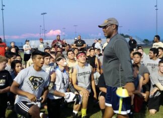 Darryl Clack Former NFL Cowboy Tackles Mental Illness