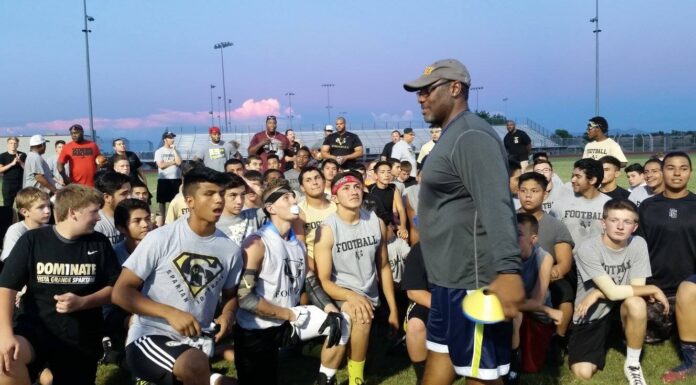 Darryl Clack Former NFL Cowboy Tackles Mental Illness