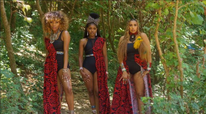 Rising Stars Shows “Fear Has No Place” in the Present