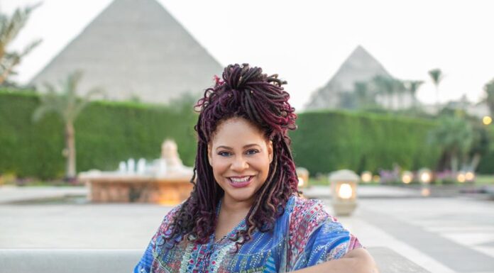 Actress and Comedian Helps Other Voters With PSA