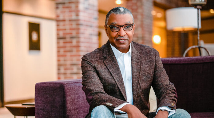 Dr. DeForest Soaries Fosters Financial Freedom During the Holiday Season Through dfree®