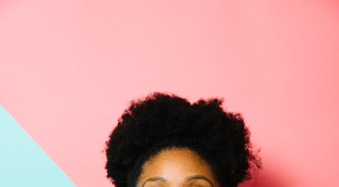 Meet Cheryl Sutherland, Founder of PleaseNotes Goods