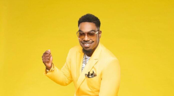 Kenny Lewis & One Voice Pay Homage to Black Figures Who Made History