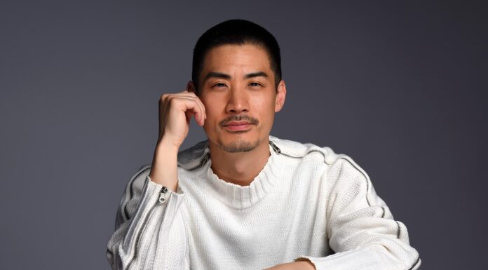 Actor Derek Siow, Navigating Through Showbiz