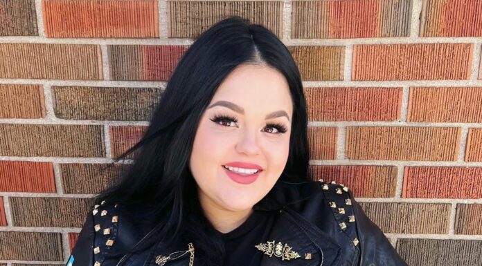 Celina Spookyboo, Queen of All Things