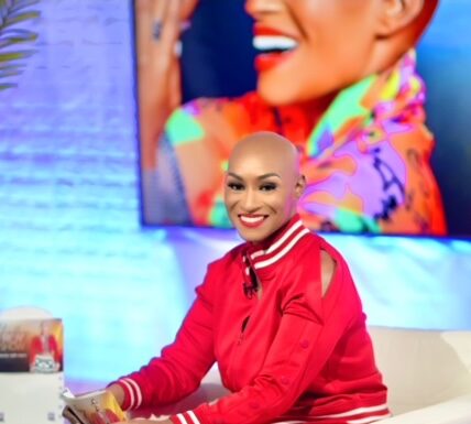 Chelley Roy Empowers Through Her Writing, Coaching, and Entrepreneurship