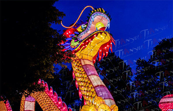 Tianyu is the Leader in Chinese Lantern Cultural Festivals
