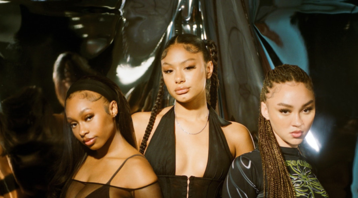 FLO Releases New Single “Not My Job”