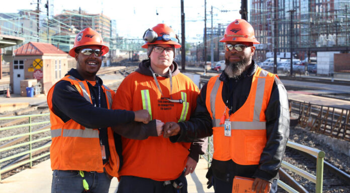 Biden Brokers Deal With Rail Companies