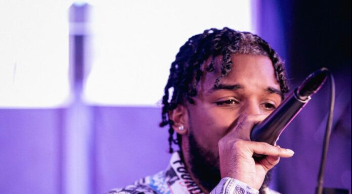 Uneak Drops New EP “Better in Person”