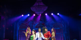 Fans Demand “Aint No Mo’” Continues Showing On Broadway