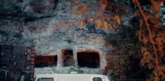 Top 10 Must-See Romance Films for This Valentine’s Day