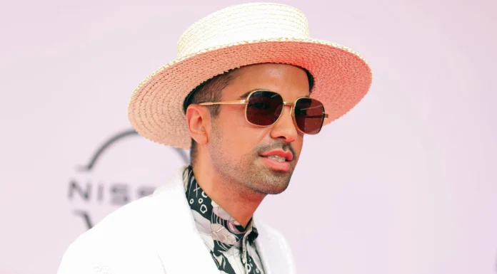 DJ Cassidy Takes “Pass the Mic” On Tour