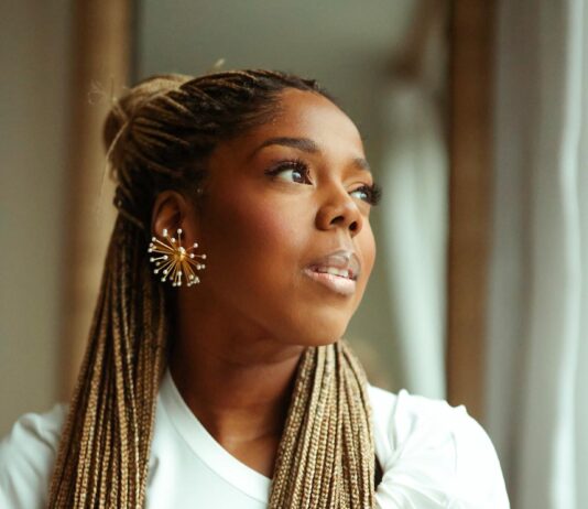Introducing KHOI, a Wearable Art Jewelry brand Launched by Chicagoan Hayet Rida