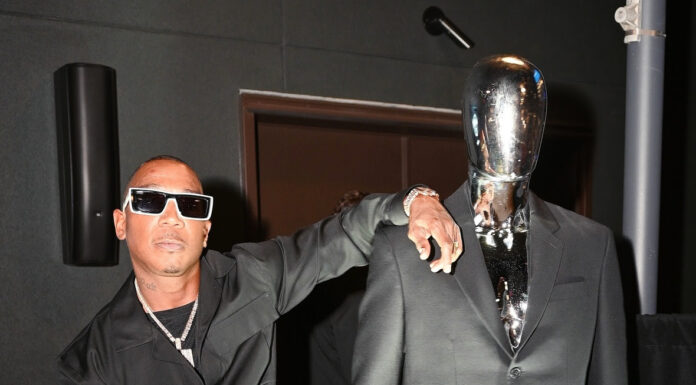 Hard Rock Hotel Inducts Ja Rule Into Memorabilia Collection in Celebration of Hip-Hop’s 50th Anniversary