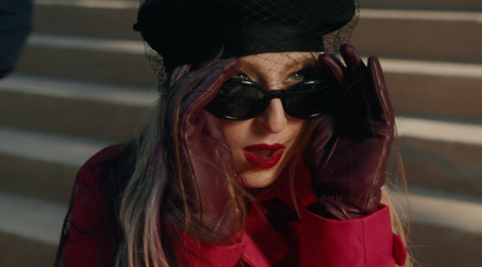 Ariel Rose Releases a New Reggatón Single “Drives Me Loca”