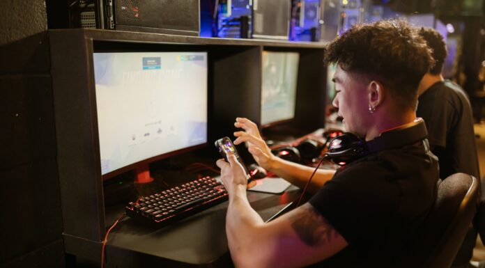 Social Aspects of Online Gaming: Building Communities on Virtual Platforms