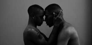 Navigating Couples’ Play: Incorporating Lingerie and Toys into Your Relationship