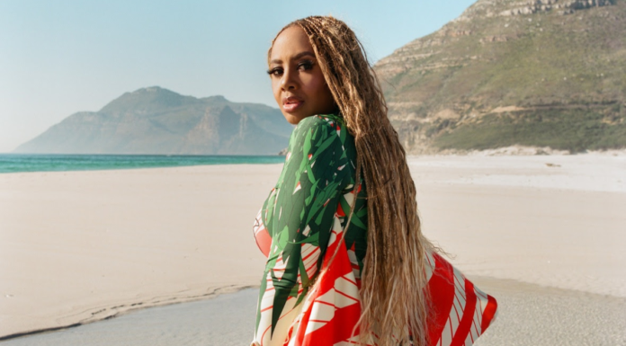 Lalah Hathaway Releases Summer Album “VANTABLACK”