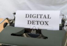 Summer Unplugged: Ditch the Phone and Embrace Real-Life Connection