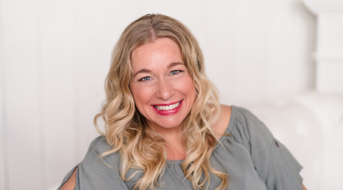 Dawna Campbell ‘The Mind Whisperer’ CEO & Founder of The Healing Heart Inc. Offering Healthy Mindset To Increase Revenue