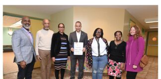 Congressman Hakeem Jeffries Offers Hope to Bed-Stuy Head Start Program in Light of Possible Government Shutdown