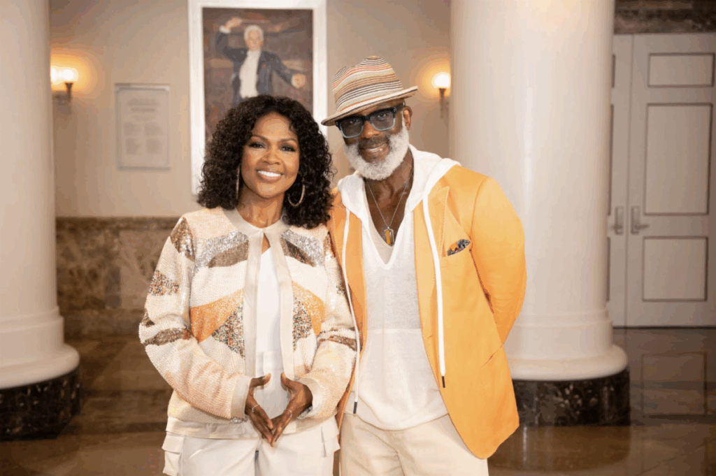 Picture of BeBe & CeCe Winans for Stellar Awards